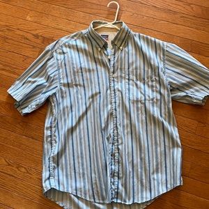 Hager Forever New short sleeve button down shirt.